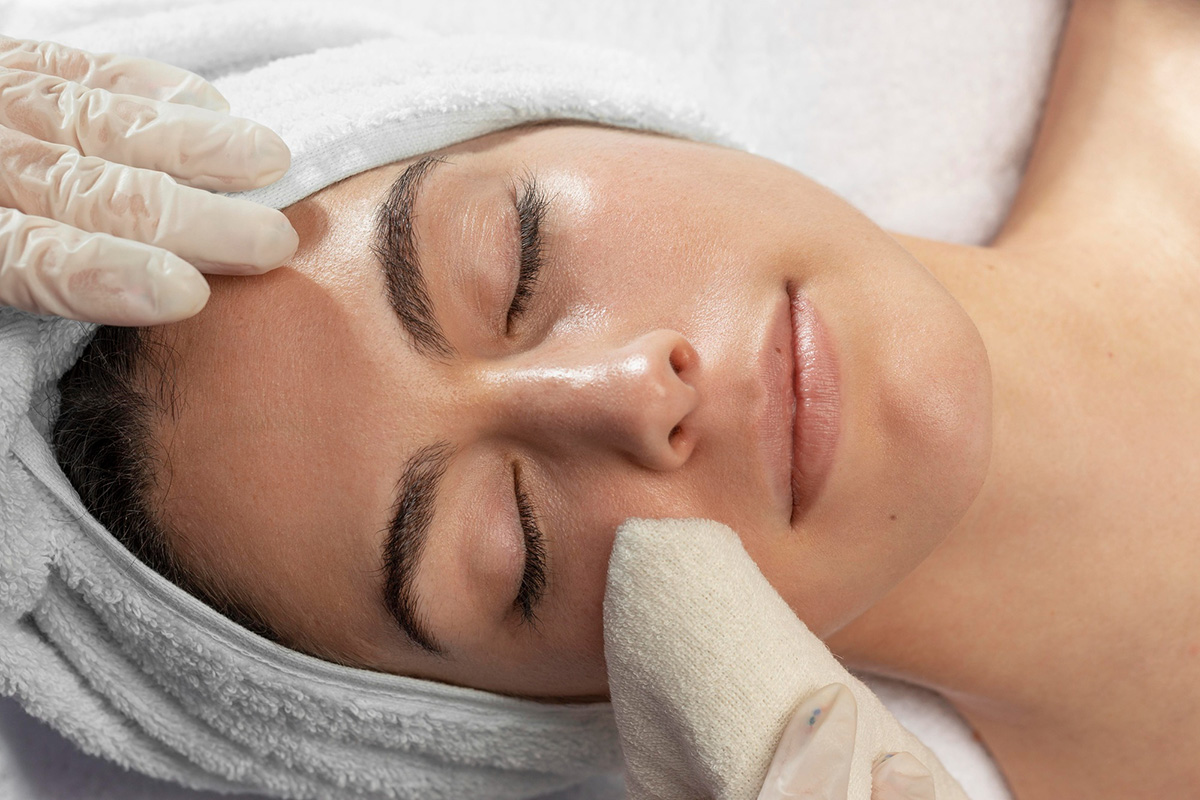 Custom facial services at Eleven Wellness